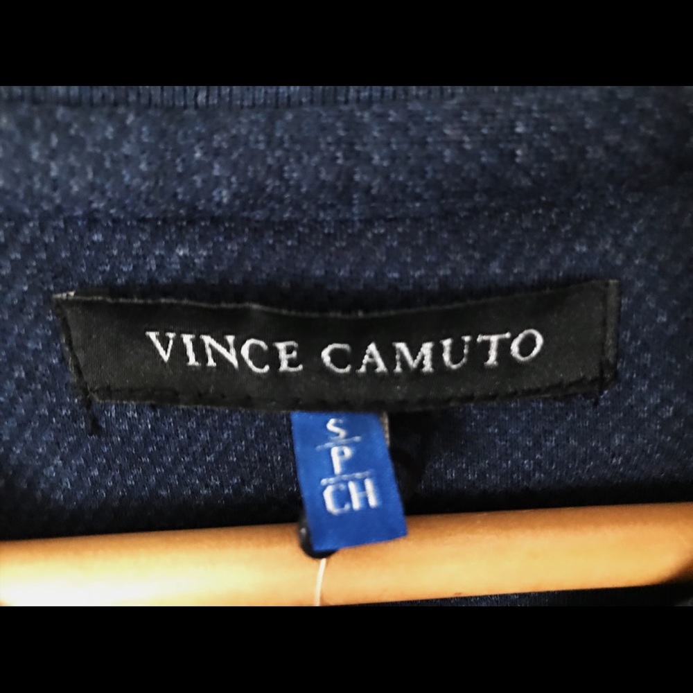 Vince Camuto V neck navy blue t-shirt - Picture 4 of 7